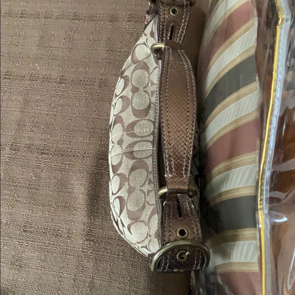 Coach bag Auth. Bronze genuine python trim hobo - Picture 4 of 9